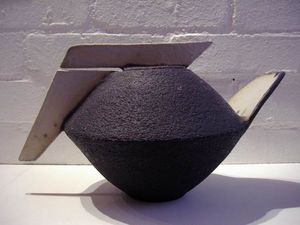 Sotis Studio Ceramics - decorative teapot collection - Théière