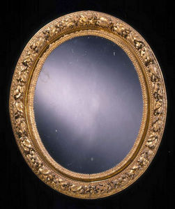 ARNOLD WIGGINS & SONS - miroir du xviiième en bois sculpté doré - Miroir