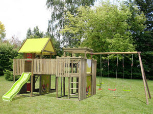 NAT ET CHOC - aire de jeu géante en bois avec 2 tours et 1 porti - Play Area