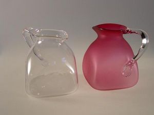Artfull : Art For Glass - box jugs 16 cm high - Pitcher