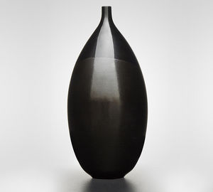 GABRIELLE DESMARAIS -  - Stem Vase