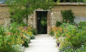 COACHE LACAILLE -  - Landscaped Garden