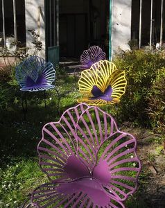 JOY DE ROHAN CHABOT - pensée - Garden Chair
