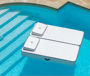 Floating double sun lounger