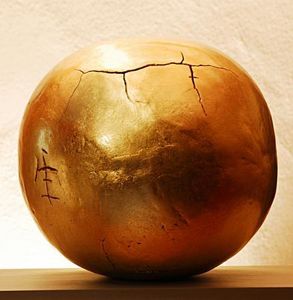 STEPHANIE SERUZIER -  - Decorative Ball