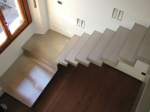 Er2m -  - Viertelgewendelte Treppe