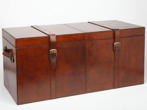 LIFE OF RILEY - leather chest - Kofferschrank