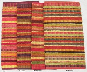 Red Rugs - chennile rug - Alfombra Contemporánea
